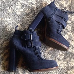 Dolce vita Wos Boot Heels. Blue Suede. Sz 5